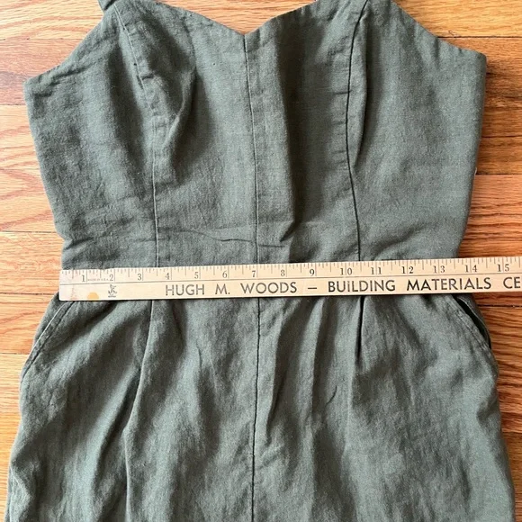 Old Navy Green Utility Jumpsuit with Adjustable Straps - Picture 3 of 8